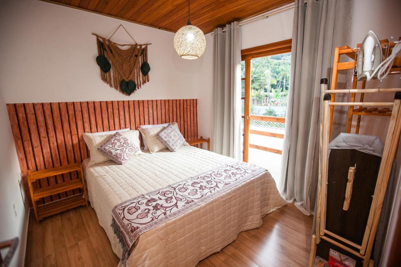 Estaleiro Com Charme - Ar, Churras E Pet Friendly Balneario Camboriu Exterior photo