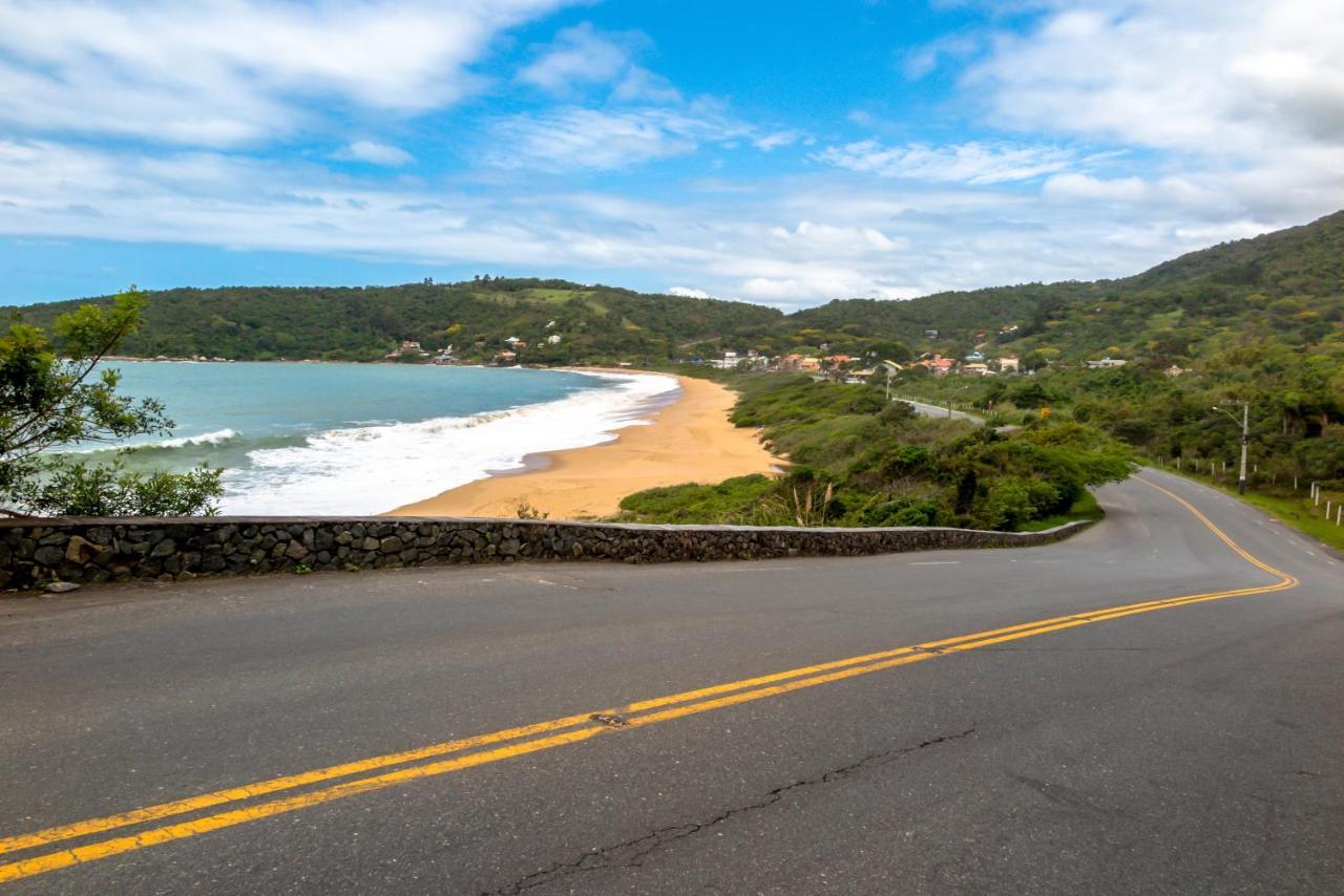 Estaleiro Com Charme - Ar, Churras E Pet Friendly Balneario Camboriu Exterior photo