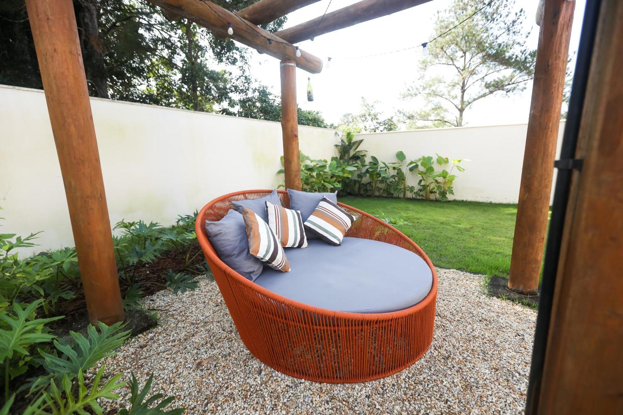 Estaleiro Com Charme - Ar, Churras E Pet Friendly Balneario Camboriu Exterior photo